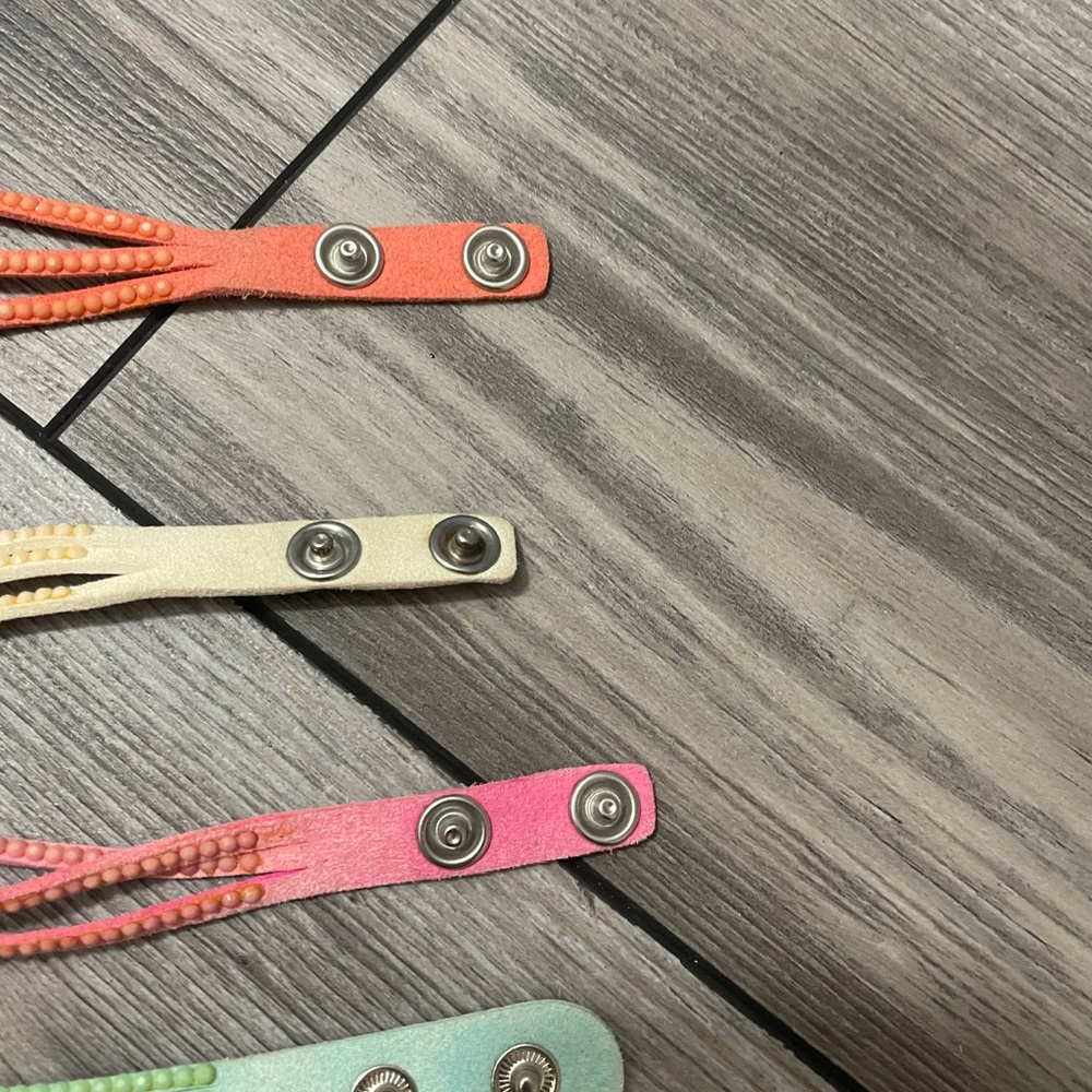 Wraparound bracelets - Picture 4 of 8